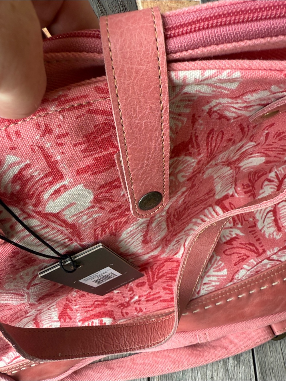 Myra Bag Isadora Romantic Pink & Red Floral Foliage Small Weekender Bag - Picture 13 of 15